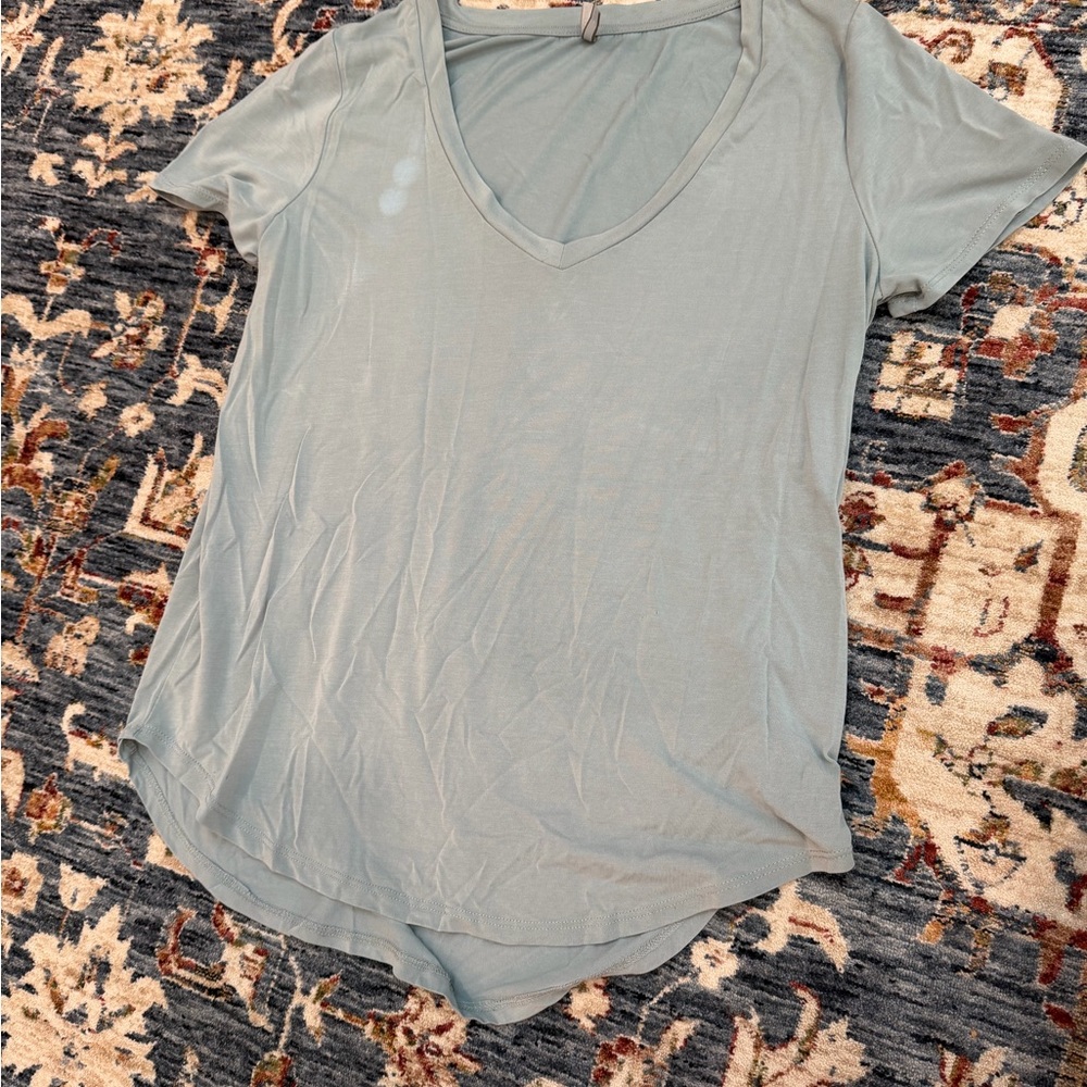 Buckle shirt